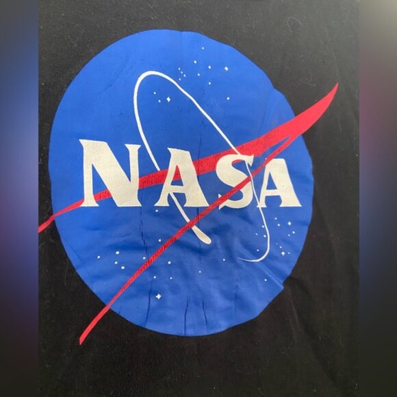 NASA cropped long sleeve tshirt. Size small - Picture 2 of 5